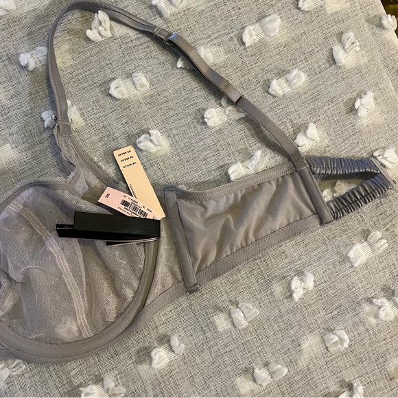 Victoria’s Secret- Unlined Balconnet - Picture 5 of 6